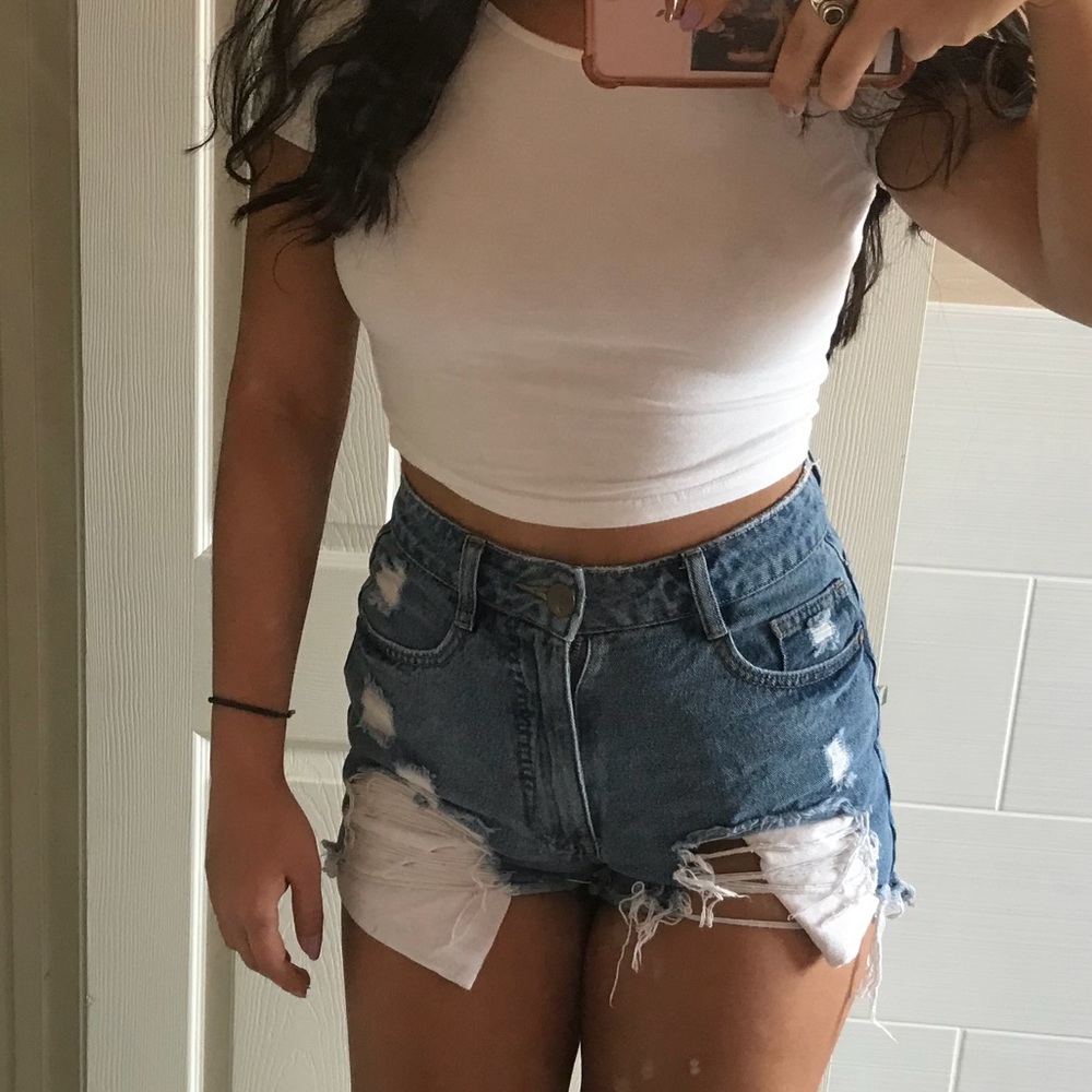 Brandy Melville basic white crop top